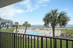 Sea Dancer 210, 2BR, Beach Front, Pool, Wi-Fi, Sleeps 6